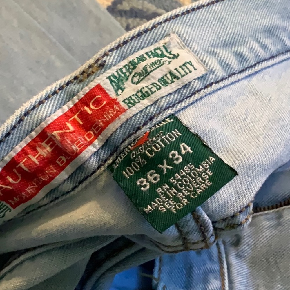 Men’s American Eagle Jeans. 36-34 - Picture 2 of 3